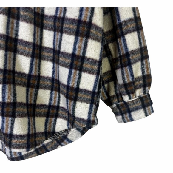 Vici Oversized Plaid Shacket with Hood - Picture 4 of 7